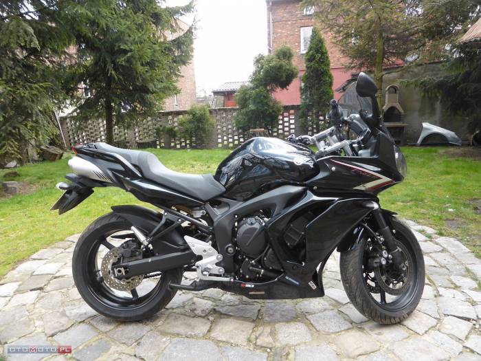 yamaha fz6  s2 krajowy sprzedam motocykl sportowo-turystyczny. yamaha fz6 s2 z pakietem gt 2008r na sprzeda. motor zakupiony w salonie w pl, w katowicach yamaha szpila. wydech przerobiony ... >>  wojewdztwo lskie katowice motorrad verkaufen motorcycle sale. motorrad verkaufen motorcycle sale