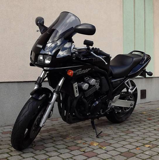 yamaha fzs 600 fazer sprzedam motocykl sportowo-turystyczny. motocykl zadbany, w stanie bardzo dobrym. nowe opony metzeler, nowy napd, nowe wszystkie filtry, nowe wszystkie pyny. w zestawie pakiet turystyczny: - oryginalny, aluminiowy ... >>  wojewdztwo lskie czstochowa motorrad verkaufen motorcycle sale. motorrad verkaufen motorcycle sale